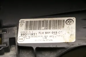 Volkswagen Touareg I Lampa przednia 89311931