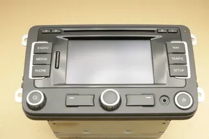 Volkswagen Golf VI Radija/ CD/DVD grotuvas/ navigacija 3C0035270