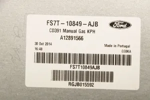 Ford Mondeo MK V Moottorin ohjainlaite/moduuli FS7T-10849-AJB