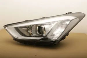 Hyundai Santa Fe Priekšējais lukturis 92101-2WXXX