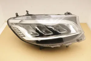 Mercedes-Benz Sprinter W907 W910 Lampa przednia A9109065800