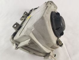 Volkswagen Sharan Lampa przednia 0301048302