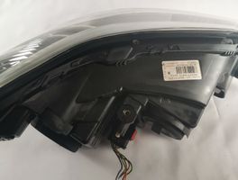 Citroen C5 Lampa przednia 9650055980