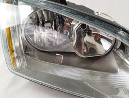 Ford Focus Lampa przednia 4M5113W029AD