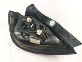 Opel Astra H Feux arrière / postérieurs 462141722