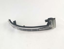 Volkswagen Touareg II Mirror indicator light 7P6949102