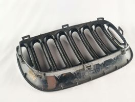 BMW X3 E83 Maskownica / Grill / Atrapa górna chłodnicy 5113341490302