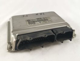 Audi A4 S4 B5 8D Calculateur moteur ECU 8D0907558B