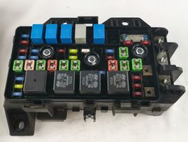 Hyundai ix 55 Fuse box set 5885