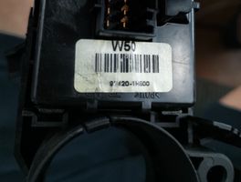 KIA Ceed Pyyhkimen/suuntavilkun vipukytkin 924201H500