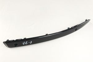 BMW 1 E81 E87 Etupuskurin kulmaosan verhoilu 51117182372