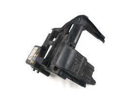 Volkswagen Polo IV 9N3 Support boîte de batterie 6q0915345a