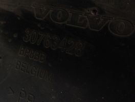 Volvo XC60 Bamperis 30763426