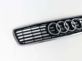 Audi A4 S4 B5 8D Griglia anteriore 8d0853651e