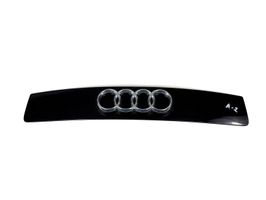 Audi A2 Atrapa chłodnicy / Grill 8z0853631