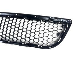 Dacia Logan I Front bumper lower grill 8200604721