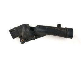 BMW 5 E39 Boîtier de thermostat / thermostat 11531740478