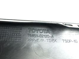 Toyota Auris 150 Etupuskurin reuna 7685102120a