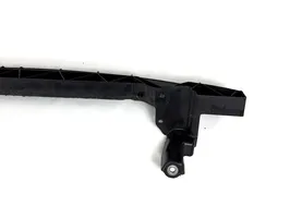 Volkswagen Golf Plus Traverse inférieur support de radiateur 5m0807093b