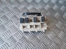 Nissan Pathfinder R52 Module de fusibles 3JA0A