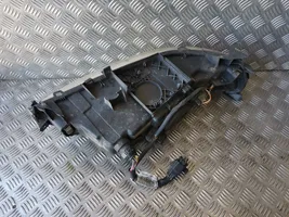 Volvo S60 Lampa przednia 30698825