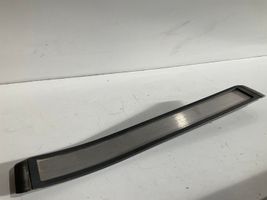 Mercedes-Benz E W211 Rivestimento posteriore minigonna laterale A2116801535