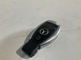 Mercedes-Benz C W204 Tarjeta/llave de arranque 