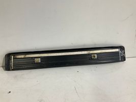 Mercedes-Benz E W211 Rivestimento posteriore minigonna laterale A2116805735