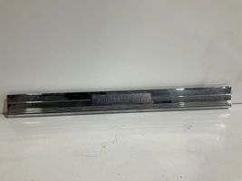 Mercedes-Benz CLS C219 Rivestimento anteriore minigonna laterale A2196800135