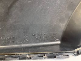 Mercedes-Benz E W211 Coperchio scatola dei fusibili A2115400182