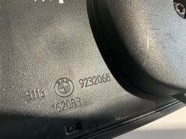 BMW 3 F30 F35 F31 Przedni uchwyt na kubek tunelu środkowego 9232068