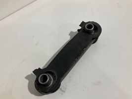 Mercedes-Benz E W212 Staffa/supporto di montaggio della marmitta 2024920718