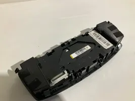 BMW M4 F82 F83 Éclairage lumière plafonnier avant 9305794