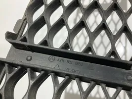 Mercedes-Benz E W211 Front bumper lower grill A2118850053