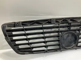 Mercedes-Benz E W211 Griglia superiore del radiatore paraurti anteriore A2118800683