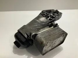 Mercedes-Benz E W211 Support de filtre à huile 