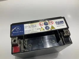 Mercedes-Benz E W211 Batteria A0009827008