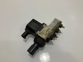 Mercedes-Benz E W211 Blocco valvola della sospensione pneumatica A2113200158