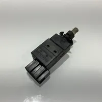 Mercedes-Benz E W211 Interruttore del pedale del freno 0015454009