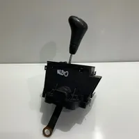 Mercedes-Benz E W210 Palanca/selector de cambios (interno) A2022670137