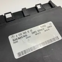 Mercedes-Benz E W211 Unidad de control/módulo de la caja de cambios A0325451232