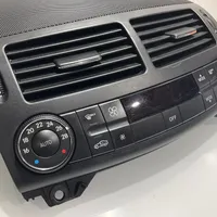 Mercedes-Benz E W211 Centralina del climatizzatore 2118302390