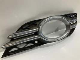 Mercedes-Benz E W211 Grille antibrouillard avant 