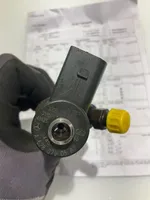 Mercedes-Benz E W211 Fuel injector A6280700587