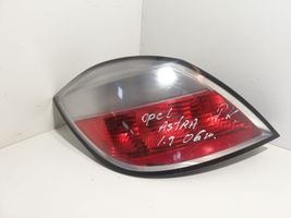 Opel Astra H Lampa tylna 24451845