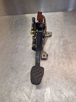 Nissan X-Trail T32 Clutch pedal 465034208R