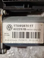 Volkswagen Touareg II Moteur de lève-vitre de porte avant 1T0959701T