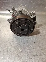 Nissan Juke I F15 Ilmastointilaitteen kompressorin pumppu (A/C) 92600BV80A