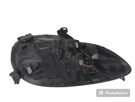 Citroen C1 Lampa przednia 811500H050