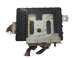 KIA Sportage Oven keskuslukituksen ohjausyksikön moduuli 97R012398